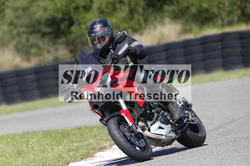/48 25.08.2025 Cornu Master School ADR/gruen-vert/76